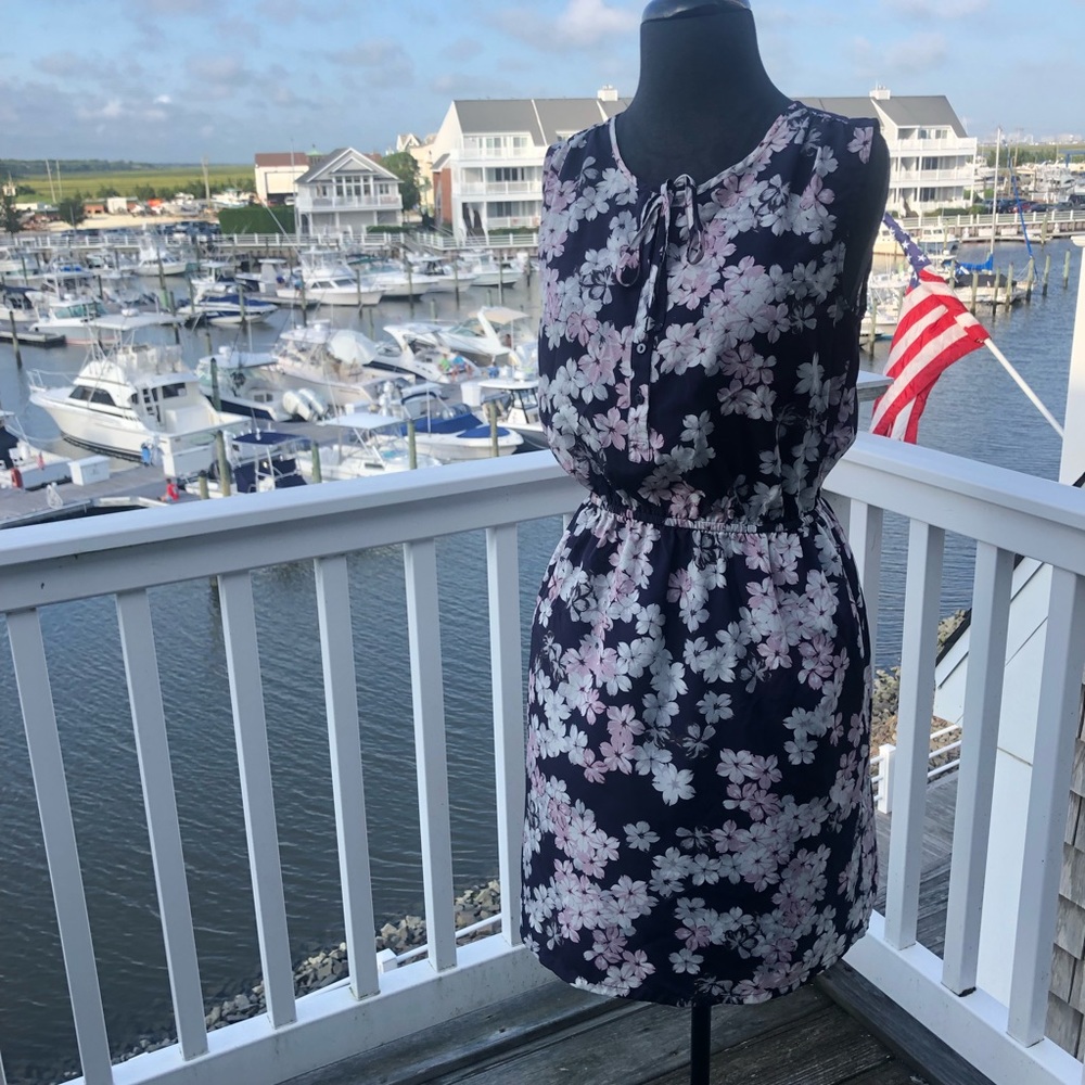 LOFT Dress Small